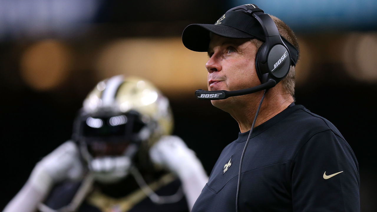 NEW ORLEANS, LOUISIANA - OCTOBER 03: Head coach Sean Payton of the New Orleans Saints reacts against the New York Giants during a game at the Caesars Superdome on October 03, 2021 in New Orleans, Louisiana.