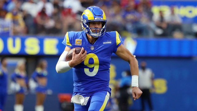 INGLEWOOD, CALIFORNIA - OCTOBER 03: Quarterback Matthew Stafford #9 of the Los Angeles Rams runs with the ball in the second half against the Arizona Cardinals at SoFi Stadium on October 03, 2021 in Inglewood, California.