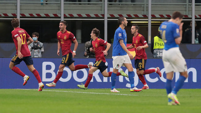 MILAN, ITALY - OCTOBER 06: Ferran Torres of Spain celebrates after scoring their side's first goal during the UEFA Nations League 2021 Semi-final match between Italy and Spain at San Siro Stadium on October 06, 2021 in Milan, Italy.