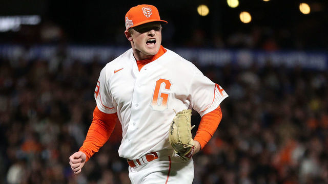 SAN FRANCISCO, CALIFORNIA - SEPTEMBER 28: Logan Webb #62 of the San Francisco Giants reacts after the Giants turned a double play with the bases loaded to end the fourth inning against the Arizona Diamondbacks at Oracle Park on September 28, 2021 in San Francisco, California.