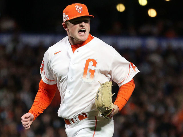 SAN FRANCISCO, CALIFORNIA - SEPTEMBER 28: Logan Webb #62 of the San Francisco Giants reacts after the Giants turned a double play with the bases loaded to end the fourth inning against the Arizona Diamondbacks at Oracle Park on September 28, 2021 in San Francisco, California.