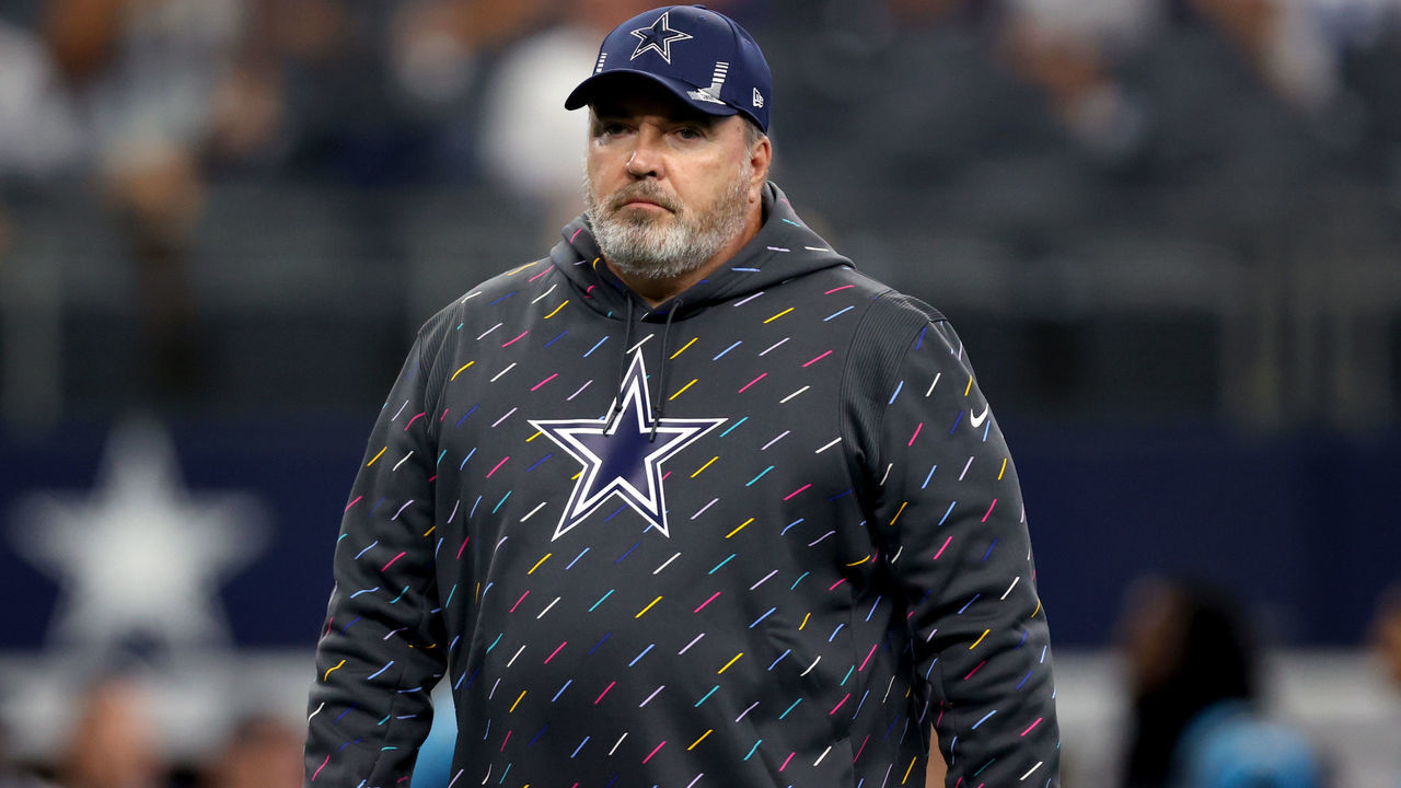 ARLINGTON, TEXAS - OCTOBER 03: Head coach Mike McCarthy of the Dallas Cowboys looks on before the game against the Carolina Panthers at AT&T Stadium on October 03, 2021 in Arlington, Texas.