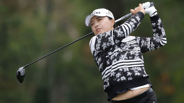 WEST CALDWELL, NEW JERSEY - OCTOBER 07: Jin Young Ko of Korea hits her tee shot on the 2nd hole during the first round of the Cognizant Founders Cup at Mountain Ridge Country Club on October 07, 2021 in West Caldwell, New Jersey.