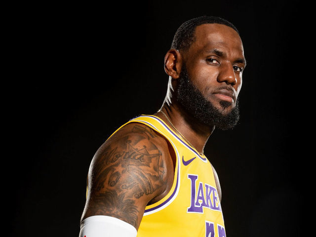 EL SEGUNDO, CA - SEPTEMBER 27: LeBron James #23 of the Los Angeles Lakers poses for a portrait during media day on September 27, 2019 at the UCLA Health Training Center in El Segundo, California. NOTE TO USER: User expressly acknowledges and agrees that, by downloading and/or using this photograph, user is consenting to the terms and conditions of the Getty Images License Agreement. Mandatory Copyright Notice: Copyright 2019 NBAE
