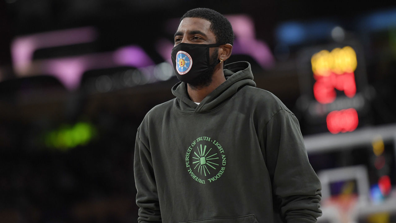 LOS ANGELES, CA - OCTOBER 03: Kyrie Irving #11 of the Brooklyn Nets during a pre season game against the Los Angeles Lakers at Staples Center on October 3, 2021 in Los Angeles, California. NOTE TO USER: User expressly acknowledges and agrees that, by downloading and/or using this Photograph, user is consenting to the terms and conditions of the Getty Images License Agreement.