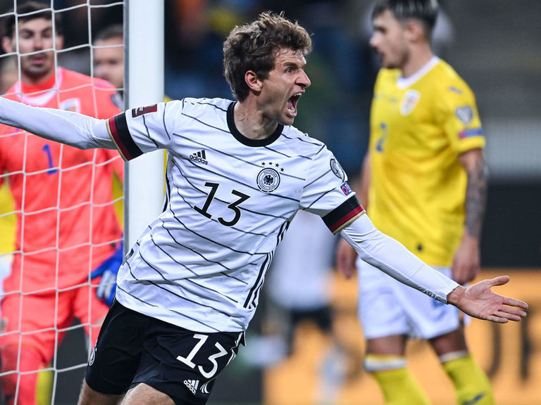 Muller îl răpește pe câștigător târziu, în timp ce Germania se luptă să învingă România