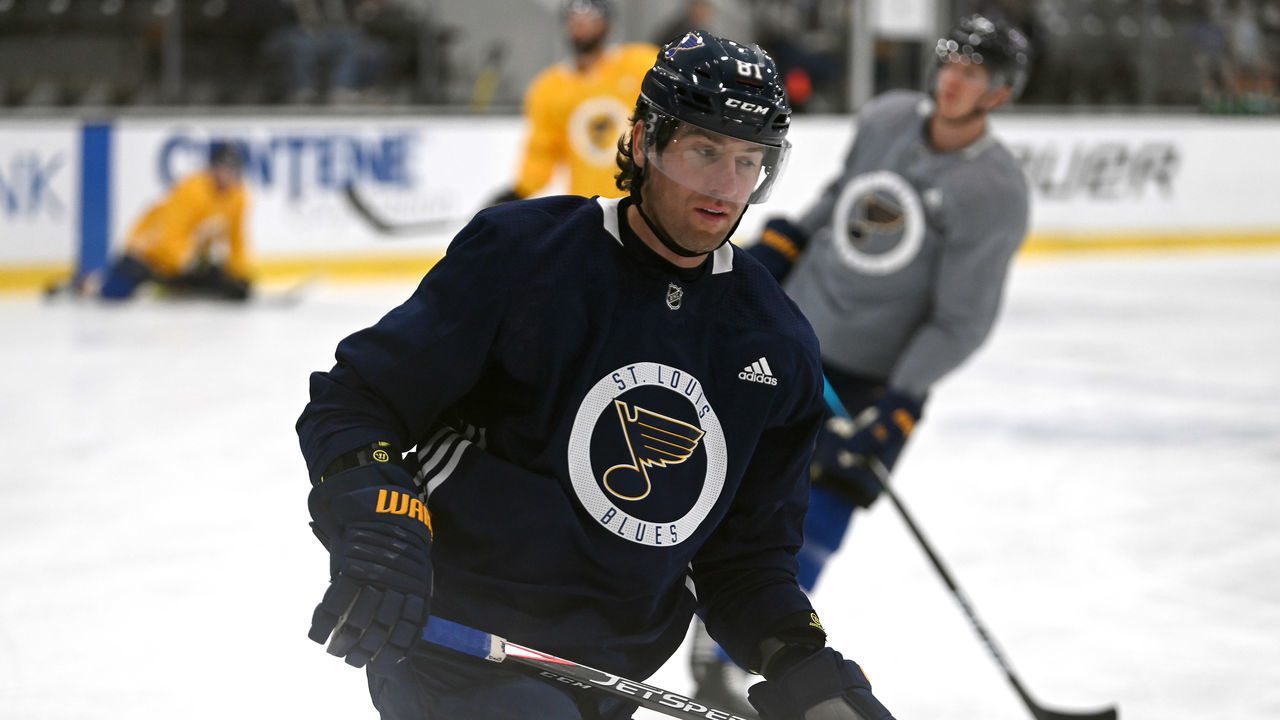 MARYLAND HEIGHTS, MO - SEPTEMBER 24: St. Louis Blues left wing James Neal (81) as seen during training camp on September 24, 2021, at Centene Community Ice Center in Maryland Heights, MO.