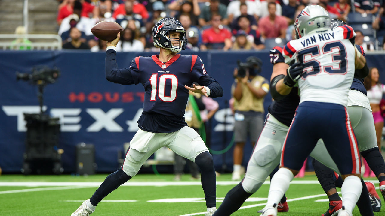 HOUSTON, TX - OCTOBER 10: Houston Texans quarterback Davis Mills (10) looks to throw downfield during the football game between the New England Patriots and Houston Texans at NRG Stadium on October 10, 2021 in Houston, Texas.