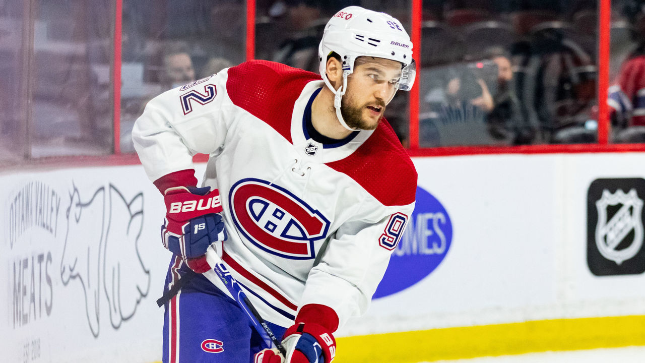 OTTAWA, ON - OCTOBER 01: Montreal Canadiens Left Wing Jonathan Drouin (92) skates the puck around the net during third period National Hockey League preseason action between the Montreal Canadiens and Ottawa Senators on October 1, 2021, at Canadian Tire Centre in Ottawa, ON, Canada.