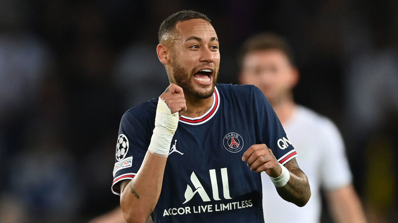 PARIS, FRANCE - SEPTEMBER 28: Neymar of Paris Saint-Germain in action during the UEFA Champions League Group A soccer match between Paris Saint-Germain (PSG) and Manchester City at Parc des Princes in Parisâ, France on September 28, 2021.