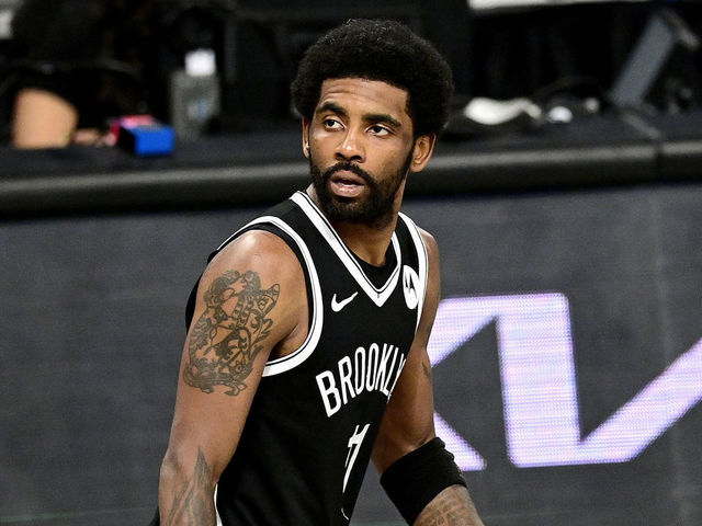 NYC vaccine mandate won't change, Kyrie remains out for | theScore