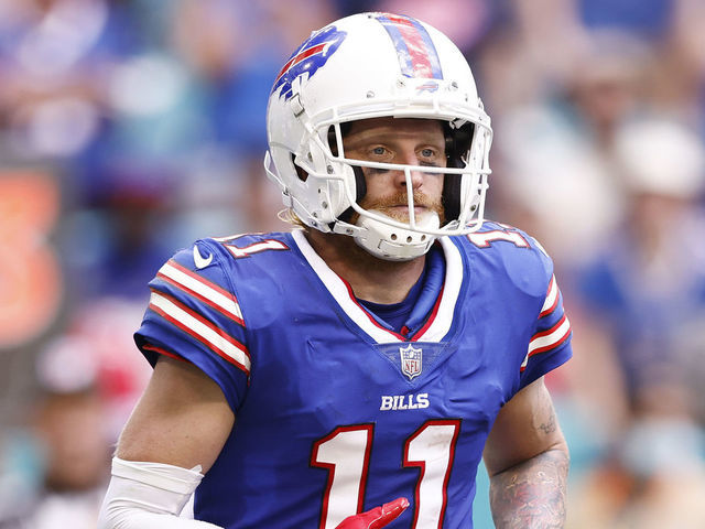 Giants sign former Bills, Cowboys' receiver Cole Beasley