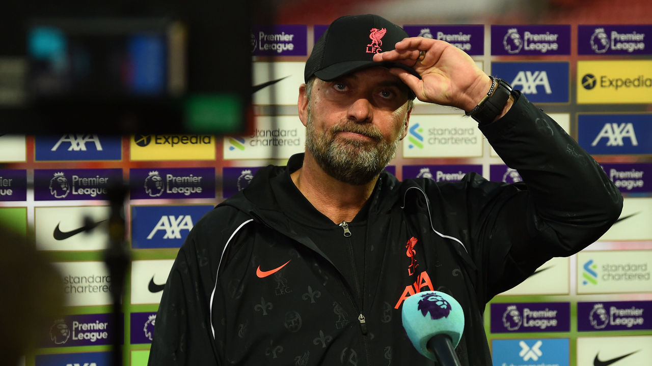 LIVERPOOL, ENGLAND - OCTOBER 03:(SUN OUT THE SUN ON SUNDAY OUT) Jurgen Klopp manager of Liverpool at the end of the Premier League match between Liverpool and Manchester City at Anfield on October 03, 2021 in Liverpool, England.