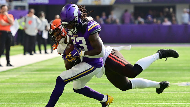 MINNEAPOLIS, MINNESOTA -- OCTOBER 3: Minnesota Vikings running back Dalvin Cook (33) is ridden down by Cleveland Browns outside linebacker Sione Takitaki (44) during the first quarter of an NFL football game at U.S. Bank Stadium in Minneapolis, Minn. on Sunday, Oct. 3rd, 2021. (John Autey / MediaNews Group / St. Paul Pioneer Press via Getty Images)
