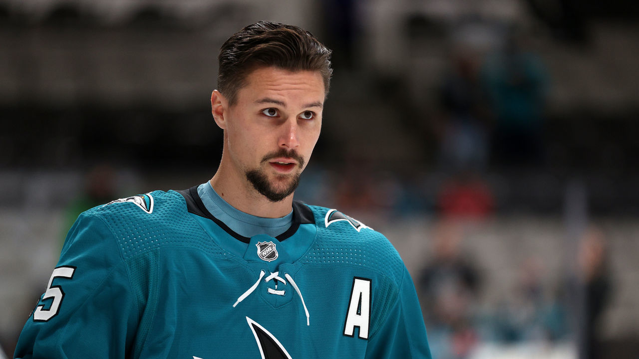 SAN JOSE, CALIFORNIA - OCTOBER 04: Erik Karlsson #65 of the San Jose Sharks warms up before their game against the Anaheim Ducks at SAP Center on October 04, 2021 in San Jose, California.