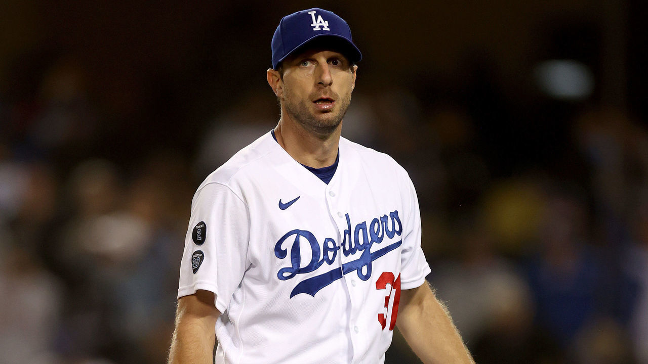 LOS ANGELES, CALIFORNIA - OCTOBER 11: Max Scherzer #31 of the Los Angeles Dodgers reacts after the third out against the San Francisco Giants during the fifth inning in game 3 of the National League Division Series at Dodger Stadium on October 11, 2021 in Los Angeles, California.