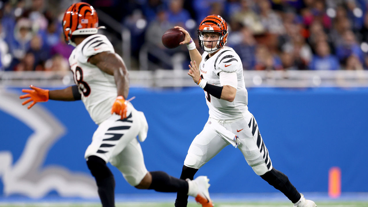 Joe Burrow throws 3 TDs as Bengals rout winless Lions 34-11 - The