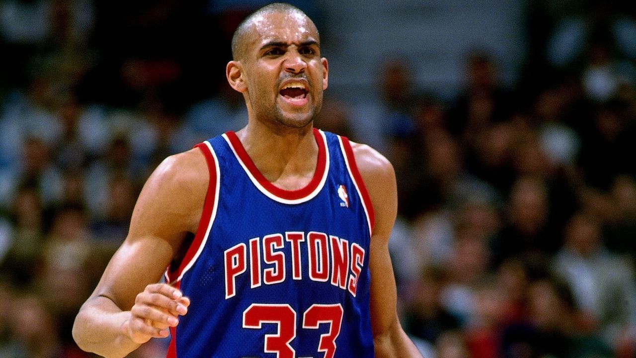 MINNEAPOLIS - FEBRUARY 23: Grant Hill #33 of the Detroit Pistons calls out a play during an NBA game against the Minnesota Timberwolves on February 23, 1996 at the Target Center in Minneapolis, Minnesota. NOTE TO USER: User expressly acknowledges that, by downloading and or using this photograph, User is consenting to the terms and conditions of the Getty Images License agreement. Mandatory Copyright Notice: Copyright 1996 NBAE
