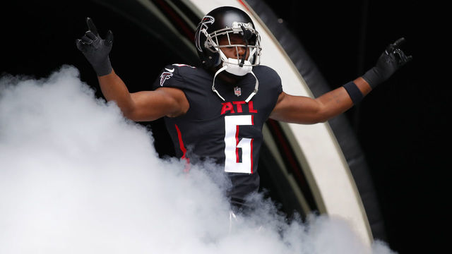 ATLANTA, GEORGIA - OCTOBER 03: Dante Fowler Jr. #6 of the Atlanta Falcons takes the field during player introductions before the game between the Washington Football Team and the Atlanta Falcons at Mercedes-Benz Stadium on October 03, 2021 in Atlanta, Georgia.