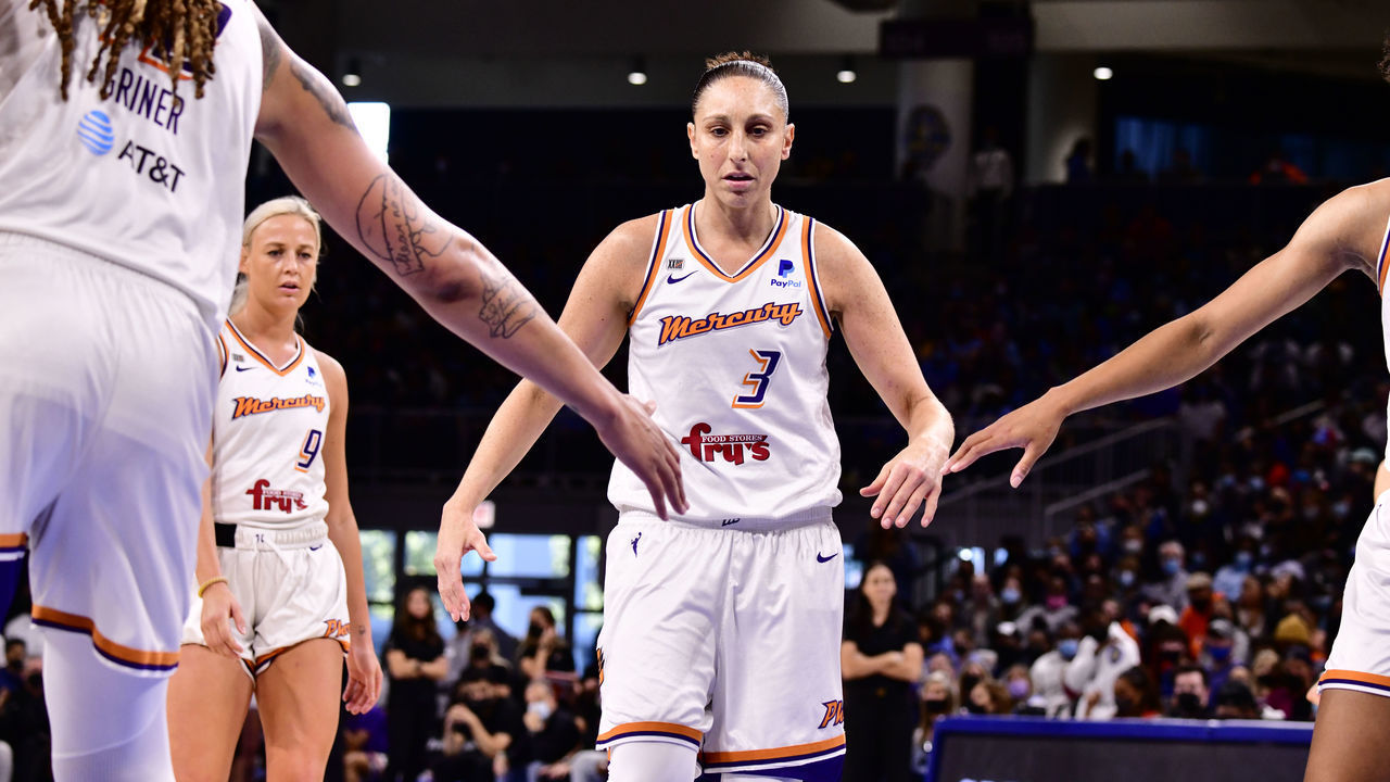 CHICAGO, IL - OCTOBER 17: Diana Taurasi #3 of the Phoenix Mercury high fives Brittney Griner #42 of the Phoenix Mercury during Game Four of the 2021 WNBA Finals on October 17, 2021 at the Wintrust Arena in Chicago, Illinois. Mandatory Copyright Notice: Copyright 2021 NBAE