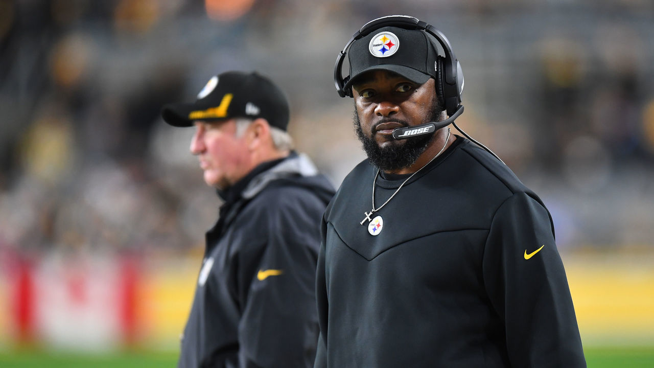 PITTSBURGH, PENNSYLVANIA - OCTOBER 17: Head coach Mike Tomlin of the Pittsburgh Steelers looks on during the second quarter against the Seattle Seahawks at Heinz Field on October 17, 2021 in Pittsburgh, Pennsylvania.