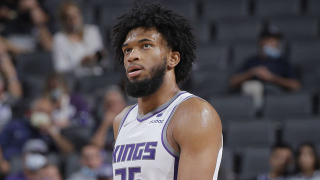 SACRAMENTO, CA - OCTOBER 4: Marvin Bagley III #35 of the Sacramento Kings looks on during the game against the Phoenix Suns on October 4, 2021 at Golden 1 Center in Sacramento, California. NOTE TO USER: User expressly acknowledges and agrees that, by downloading and or using this photograph, User is consenting to the terms and conditions of the Getty Images Agreement. Mandatory Copyright Notice: Copyright 2021 NBAE