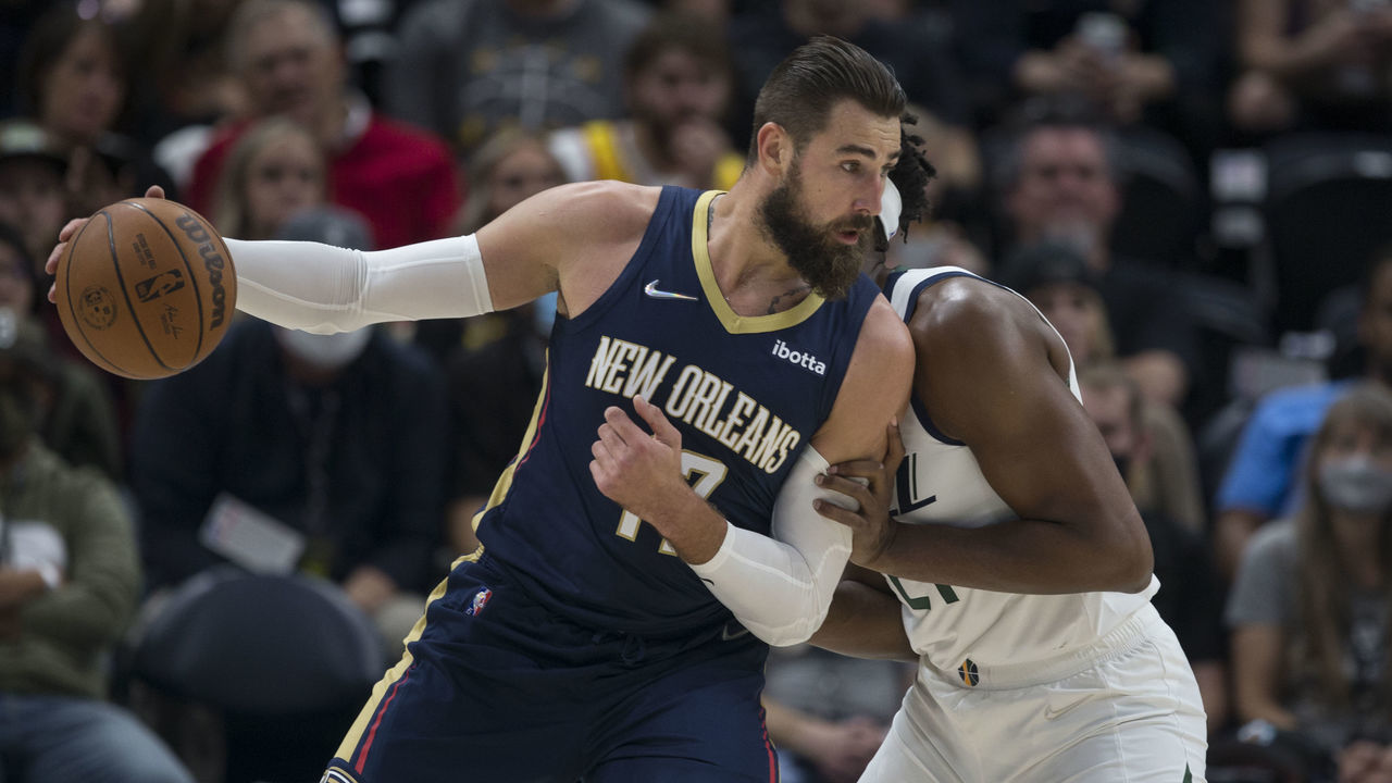 SALT LAKE CITY, UT - OCTOBER 11: Jonas Valanciunas #17 of the New Orleans Pelicans backs down Hassan Whiteside #21 of the Utah Jazz as he works his way to the basket during the first half of their game on October 11, 2021 at the Vivint Smart Home Arena in Salt Lake City, Utah. NOTE TO USER: User expressly acknowledges and agrees that, by downloading and/or using this Photograph, user is consenting to the terms and conditions of the Getty Images License Agreement.