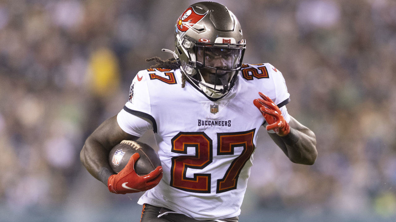 PHILADELPHIA, PA - OCTOBER 14: Ronald Jones II #27 of the Tampa Bay Buccaneers runs the ball against the Philadelphia Eagles at Lincoln Financial Field on October 14, 2021 in Philadelphia, Pennsylvania.
