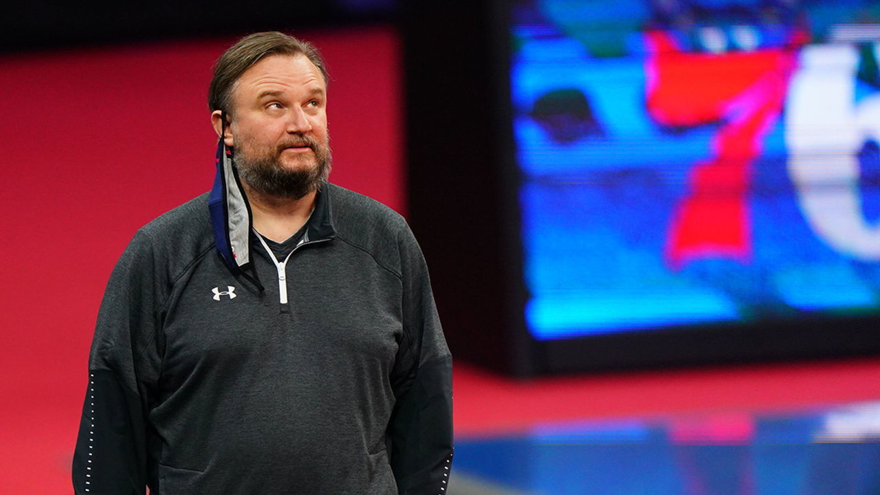 Basketball: Philadelphia 76ers President of Basketball Operations Daryl Morey courtside during game vs Utah Jazz at Wells Fargo Center. Morey with mask hanging from ear. Philadelphia, PA 3/3/2021 CREDIT: Erick W. Rasco
