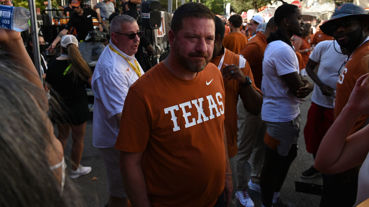 AUSTIN, TX - SEPTEMBER 18: New Texas Longhorn basketball head coach Chris Beard wanders Bevo Boulevard outside the stadium prior to start of game between the Rice Owls and the Texas Longhorns on September 18, 2021 at Darrell K Royal-Texas Memorial Stadium in Austin, TX.