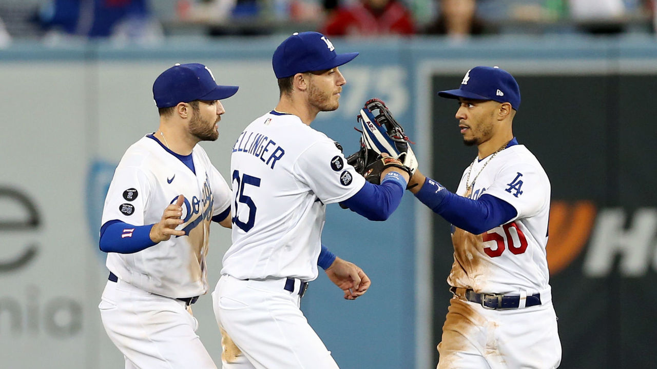 Braves beat Dodgers 5-4, lead NLCS 2-0