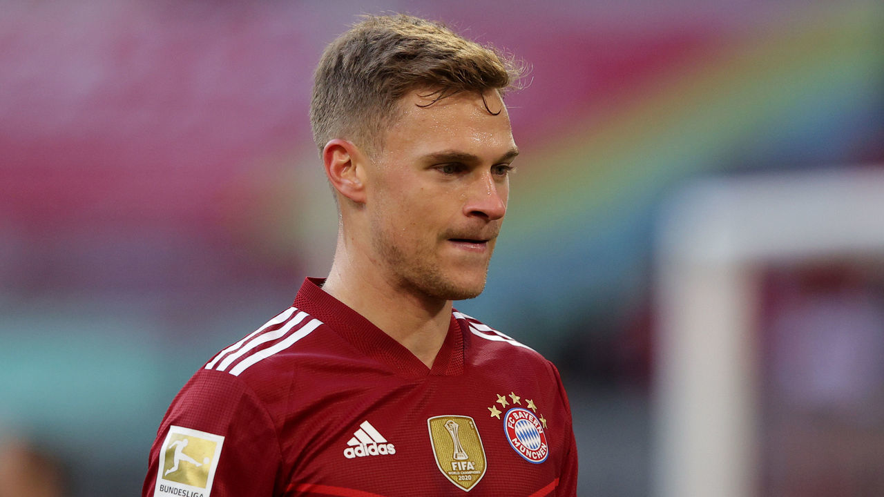 MUNICH, GERMANY - OCTOBER 23: Joshua Kimmich of FC Bayern Muenchen looks on during the Bundesliga match between FC Bayern München and TSG Hoffenheim at Allianz Arena on October 23, 2021 in Munich, Germany.