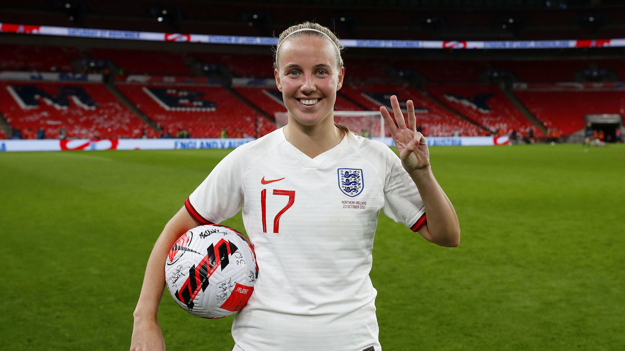 LONDON, ENGLAND - OCTOBER 23: Beth Mead of England celebrates with the match ball after scoring a hat-trick during the FIFA Women's World Cup 2023 Qualifier group D match between England and Northern Ireland at Wembley Stadium on October 23, 2021 in London , United Kingdom.