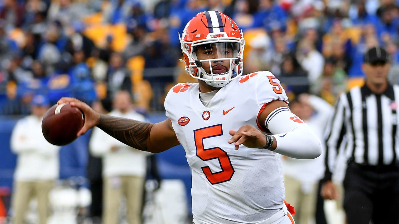 PITTSBURGH, PA - OCTOBER 23: D.J. Uiagalelei #5 of the Clemson Tigers drops back to pass in the first quarter during the game against the Pittsburgh Panthers at Heinz Field on October 23, 2021 in Pittsburgh, Pennsylvania.