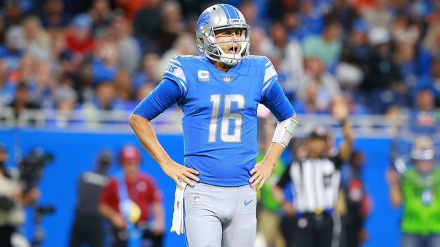 DETROIT, MICHIGAN - OCTOBER 17: Jared Goff #16 of the Detroit Lions looks to the sidelines during a game against the Cincinnati Bengals during the second quarter at Ford Field on October 17, 2021 in Detroit, Michigan.