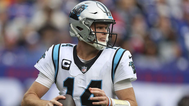 EAST RUTHERFORD, NEW JERSEY - OCTOBER 24: Sam Darnold #14 of the Carolina Panthers throws the ball during the first half in the game against the New York Giants at MetLife Stadium on October 24, 2021 in East Rutherford, New Jersey.