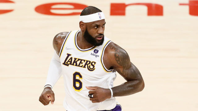 LOS ANGELES, CA - OCTOBER 24: LeBron James #6 of the Los Angeles Lakers looks on during a game at the STAPLES Center on October 24, 2021 in Los Angeles, California. NOTE TO USER: User expressly acknowledges and agrees that, by downloading and/or using this Photograph, user is consenting to the terms and conditions of the Getty Images License Agreement. Mandatory Copyright Notice: Copyright 2021 NBAE