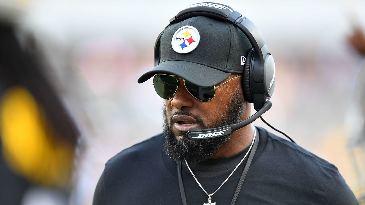 PITTSBURGH, PA - OCTOBER 10: Head coach Mike Tomlin of the Pittsburgh Steelers looks on during the game against the Denver Broncos at Heinz Field on October 10, 2021 in Pittsburgh, Pennsylvania.