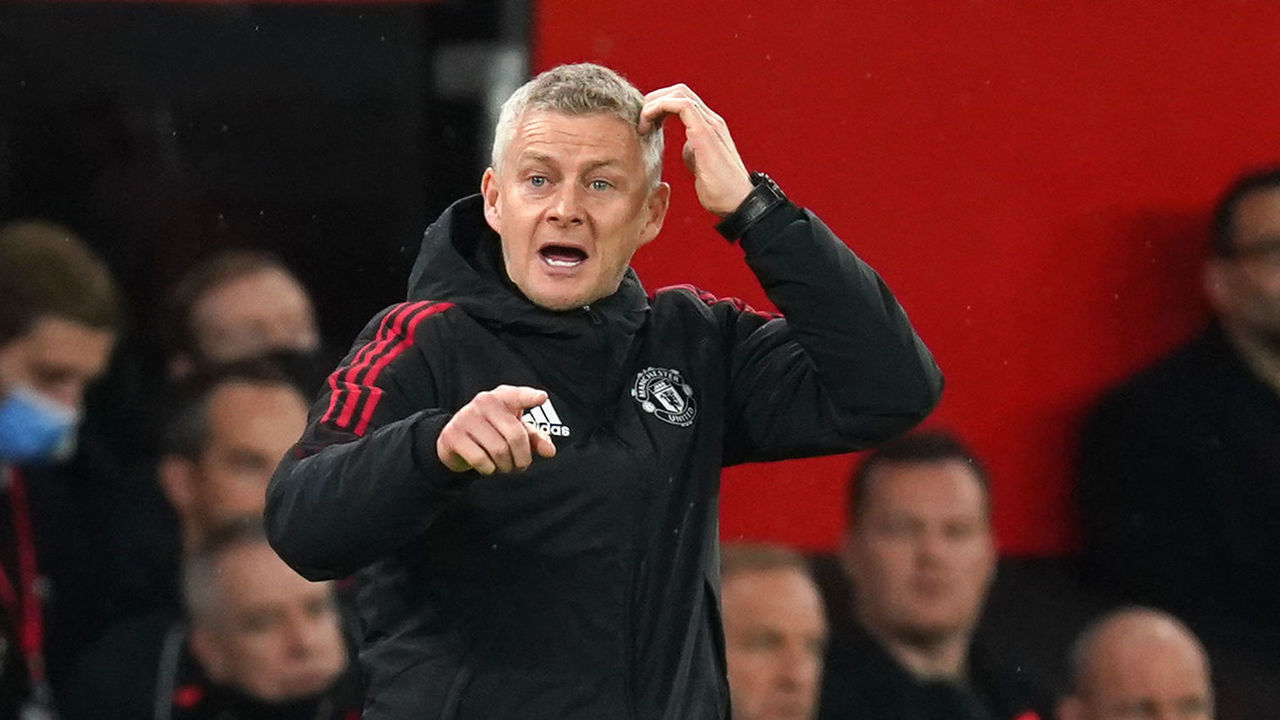 Manchester United manager Ole Gunnar Solskjaer gestures on the touchline during the Premier League match at Old Trafford, Manchester. Picture date: Sunday October 24, 2021.
