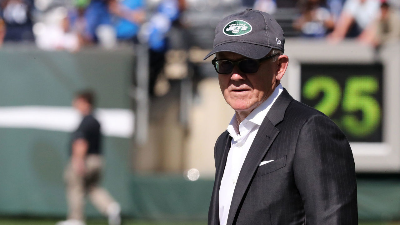 EAST RUTHERFORD, NEW JERSEY--OCTOBER 03: New York Jets Owner Woody Johnson follows the action during the Tennessee Titans vs New York Jets game at MetLife Stadium on October 3, 2021 in East Rutherford, New Jersey.