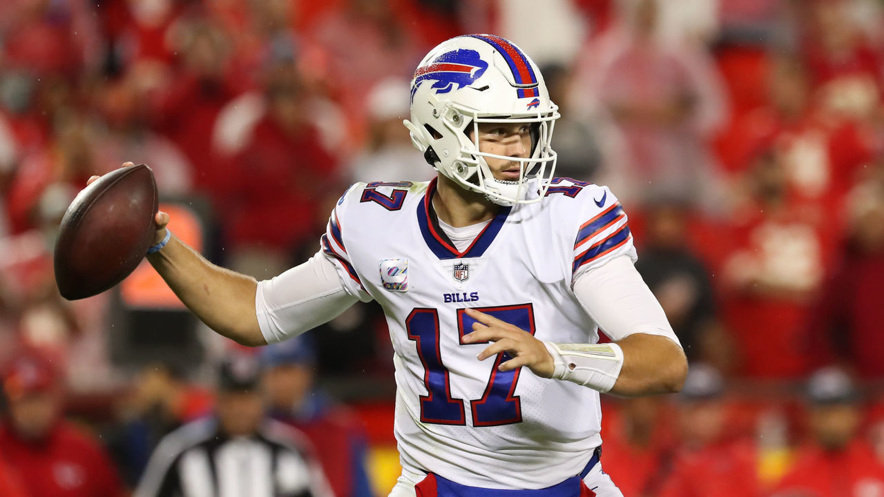 KANSAS CITY, MO - OCTOBER 10: Buffalo Bills quarterback Josh Allen (17) looks to throw in the fourth quarter of an NFL football game between the Buffalo Bills and Kansas City Chiefs on Oct 10, 2021 at GEHA Filed at Arrowhead Stadium in Kansas City, MO.