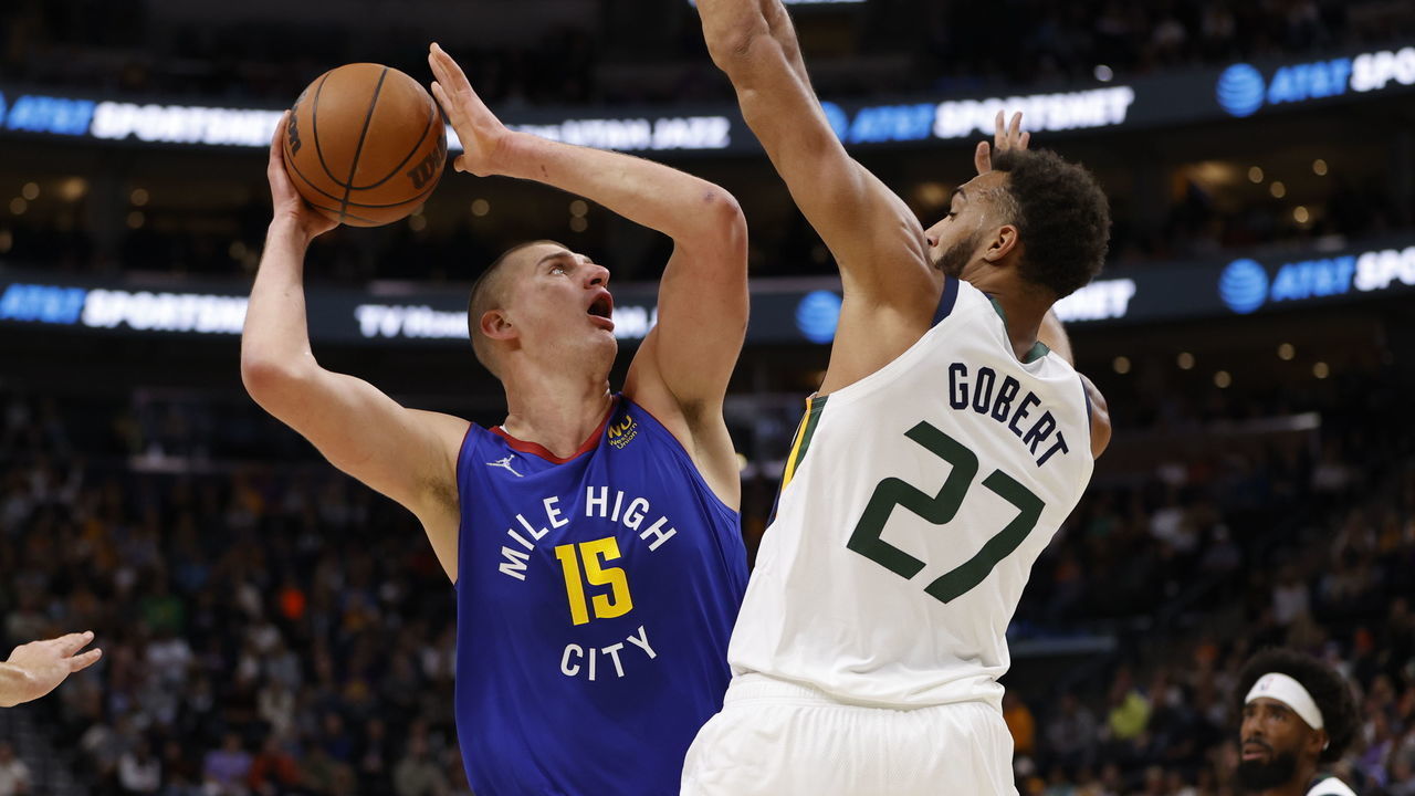 SALT LAKE CITY, UT - OCTOBER 26: Nikola Jokic #15 of the Denver Nuggets shoots the ball during the game against Rudy Gobert #27 of the Utah Jazz on October 26, 2021 at vivint.SmartHome Arena in Salt Lake City, Utah. Mandatory Copyright Notice: Copyright 2021 NBAE
