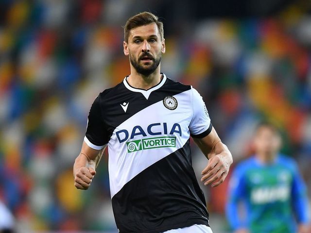 UDINE, ITALY - MARCH 06:Fernando LLorente of Udinese Calcio looks on during the Serie A match between Udinese Calcio and US Sassuolo at Dacia Arena on March 06, 2021 in Udine, Italy.