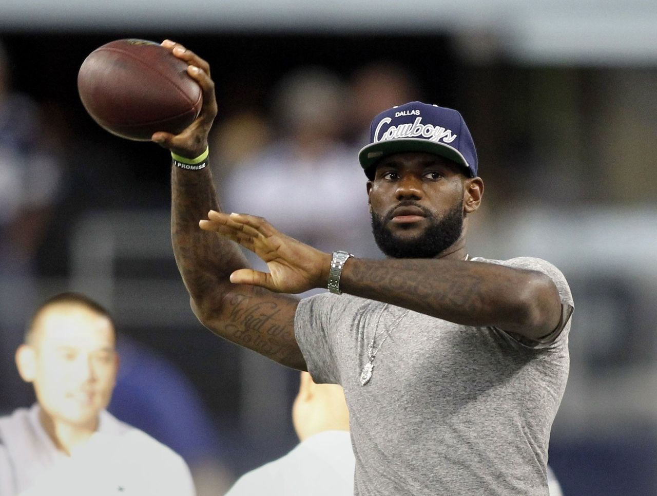 LeBron James to the NFL / Dallas Cowboys Graphic