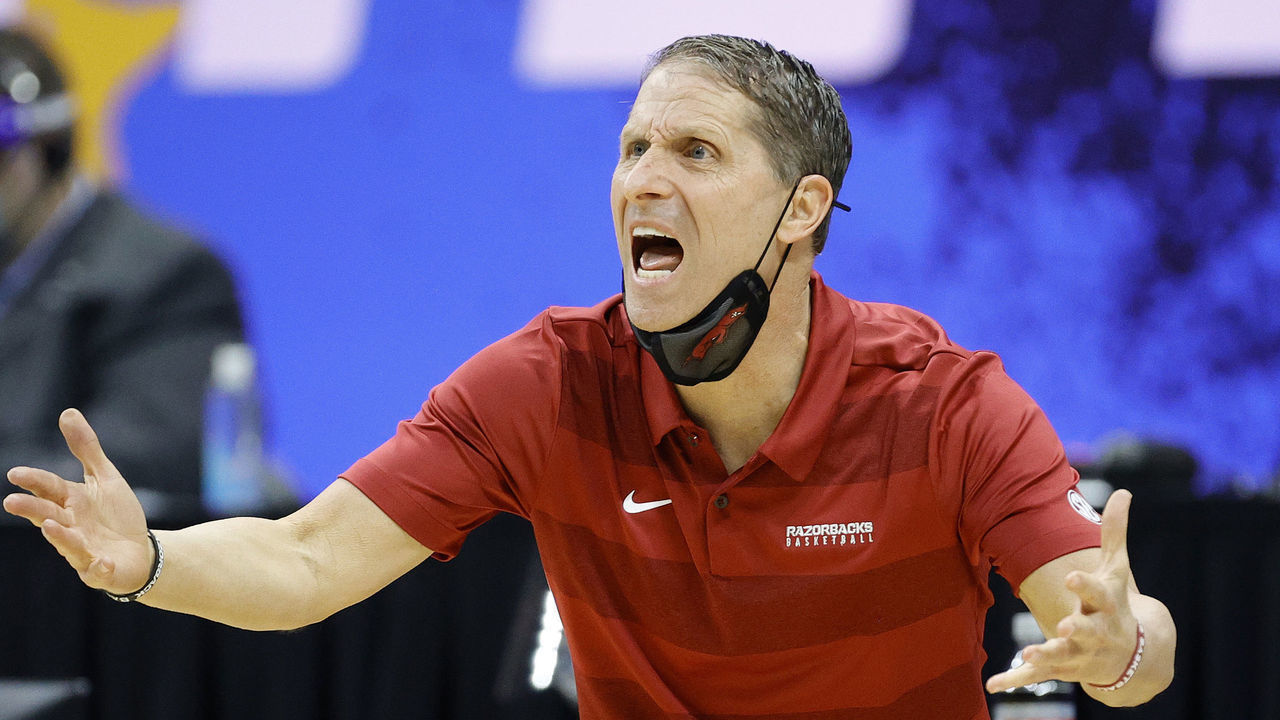 INDIANAPOLIS, INDIANA - MARCH 29: Head coach Eric Musselman of the Arkansas Razorbacks reacts against the Baylor Bears during the first half in the Elite Eight round of the 2021 NCAA Men's Basketball Tournament at Lucas Oil Stadium on March 29, 2021 in Indianapolis, Indiana.