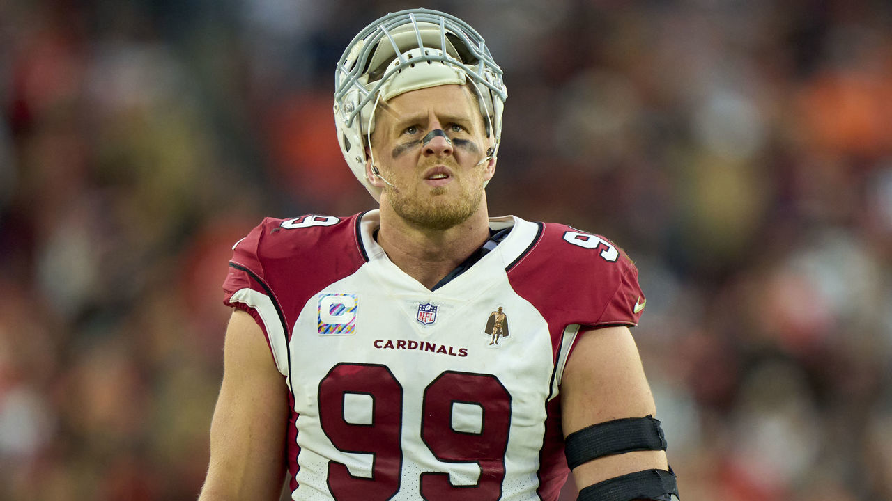 Football: Arizona Cardinals J.J. Watt (99) during game vs Cleveland Browns at FirstEnergy Stadium. Cleveland, OH 10/17/2021 CREDIT: Erick W. Rasco