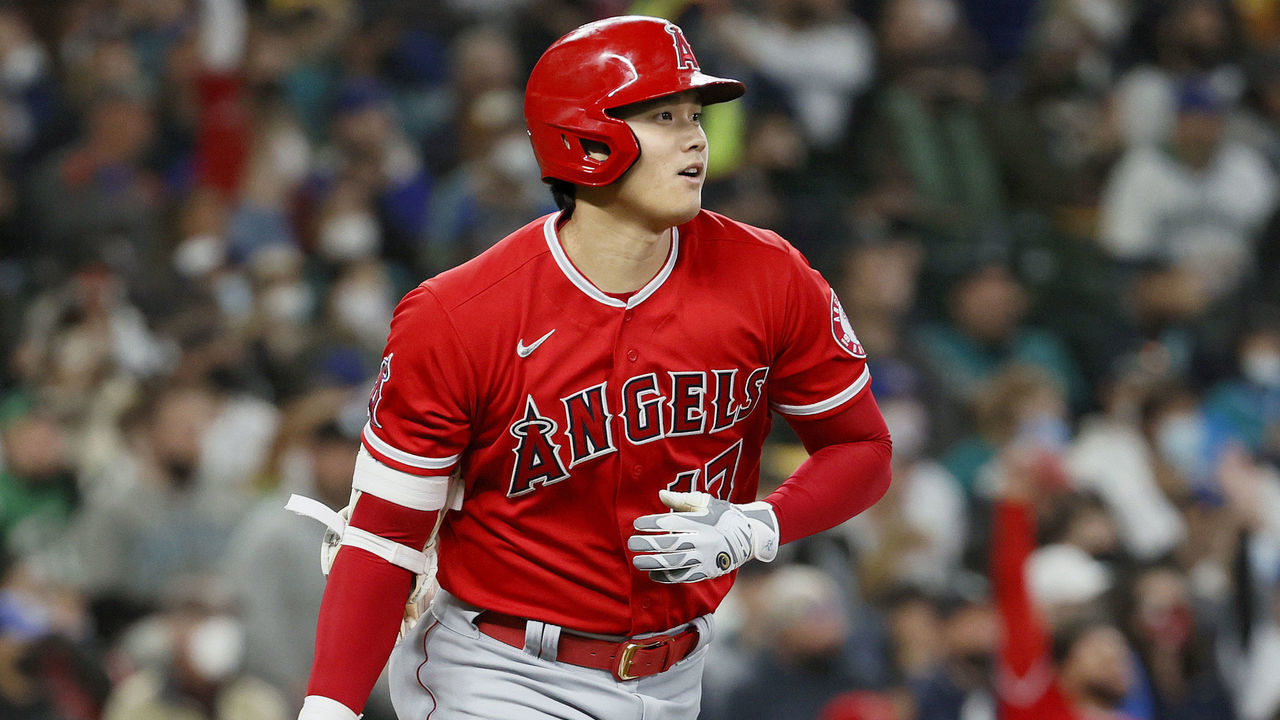 SEATTLE, WASHINGTON - OCTOBER 03: Shohei Ohtani #17 of the Los Angeles Angels watches his home run against the Seattle Mariners during the first inning at T-Mobile Park on October 03, 2021 in Seattle, Washington.