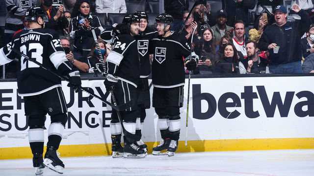 LOS ANGELES, CA - OCTOBER 30: Rasmus Kupari #89 of the Los Angeles Kings celebrates his goal with teammates during the third period against the Montreal Canadiens at STAPLES Center on October 30, 2021 in Los Angeles, California.