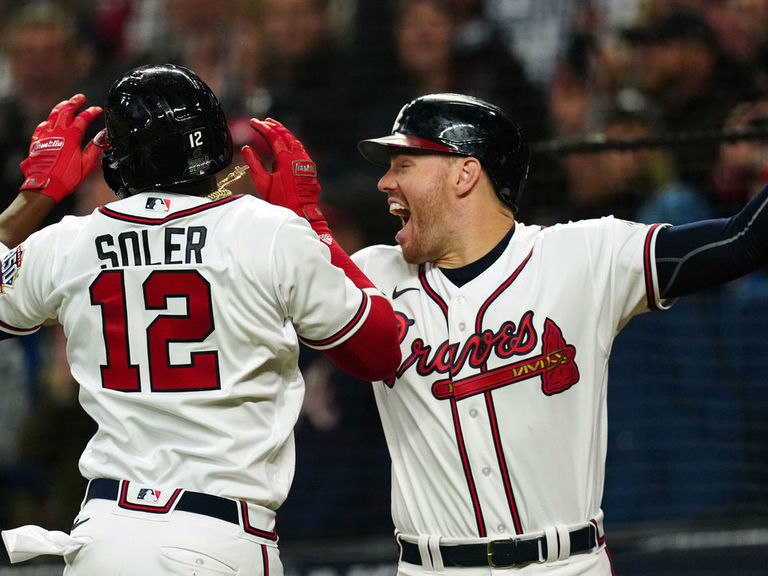 Dansby Swanson, Jorge Soler homer in Braves World Series Game 4 win