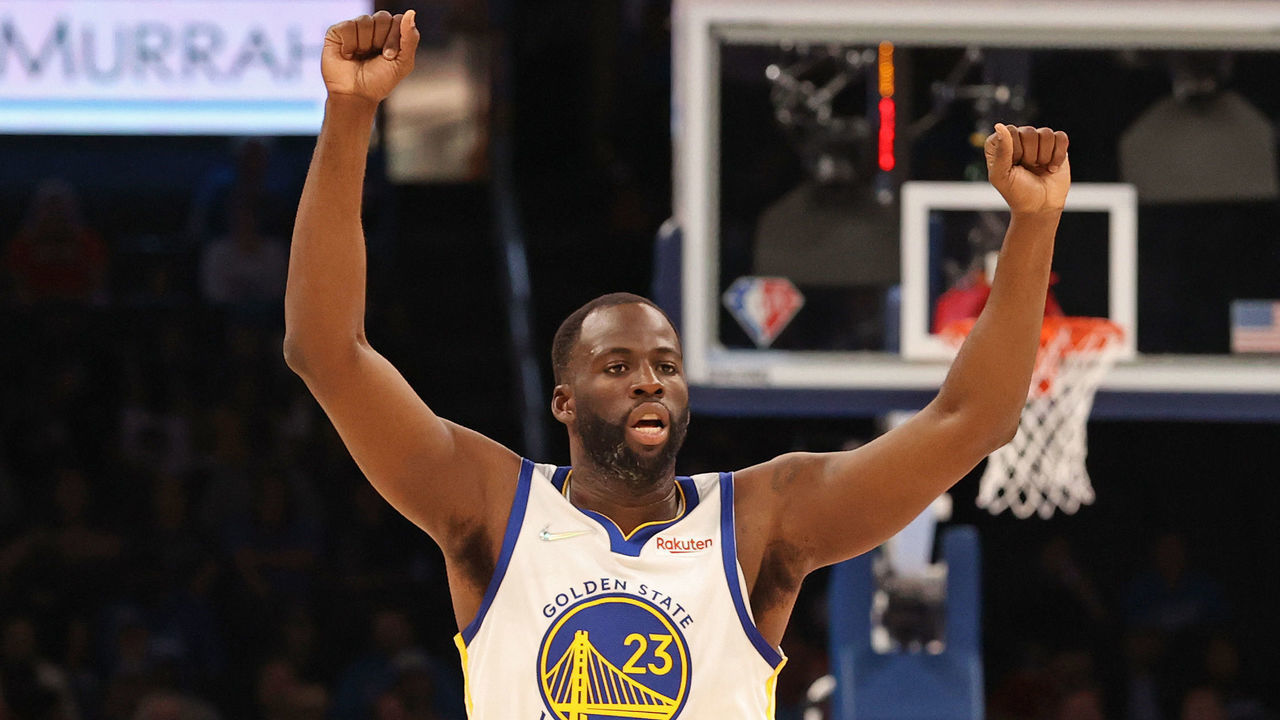 OKLAHOMA CITY, OK - OCTOBER 26: Draymond Green #23 of the Golden State Warriors celebrates against the Oklahoma City Thunder on October 26, 2021 at Paycom Center in Oklahoma City, Oklahoma. Mandatory Copyright Notice: Copyright 2021 NBAE